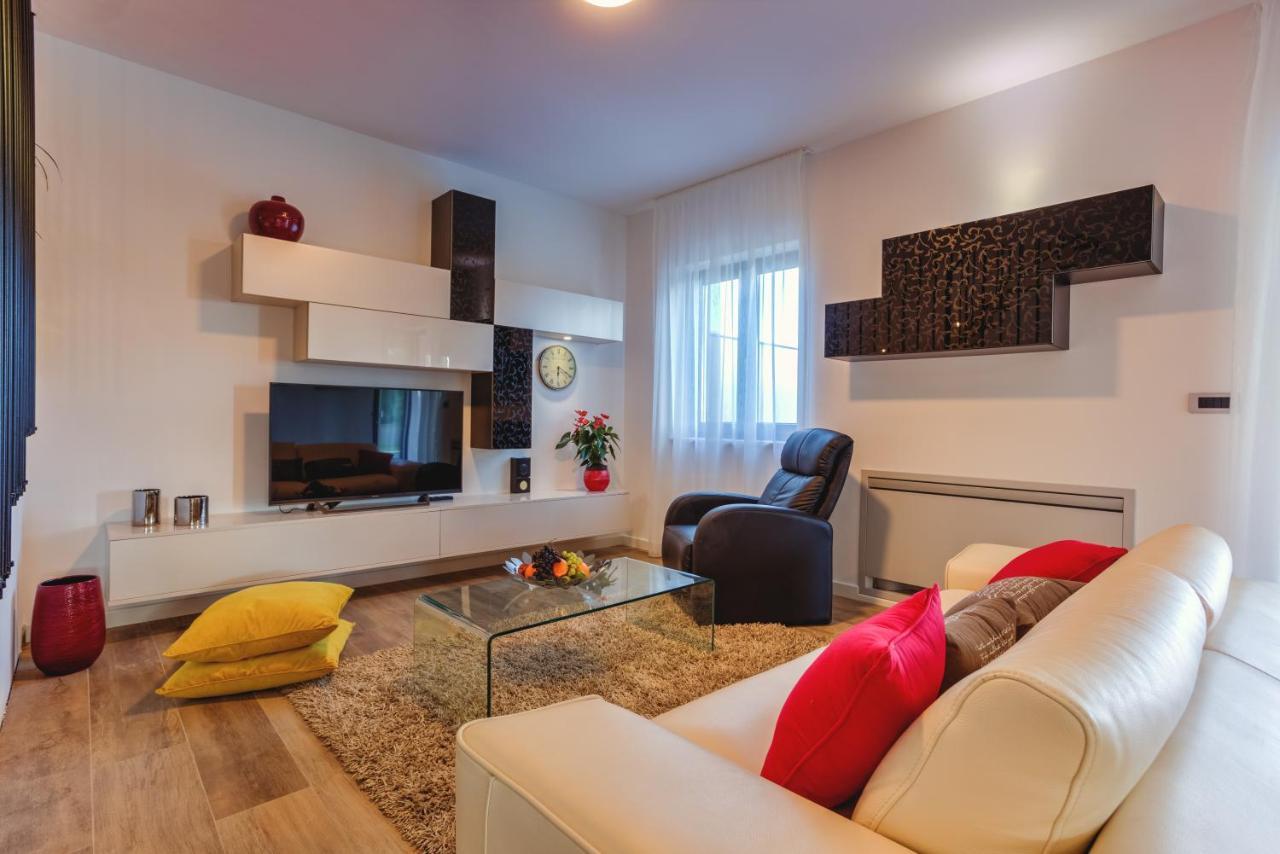 Villa Flora Vabriga Tar-Vabriga Buitenkant foto