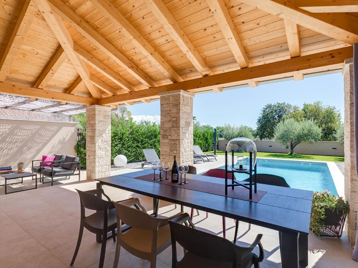 Villa Flora Vabriga Tar-Vabriga Buitenkant foto