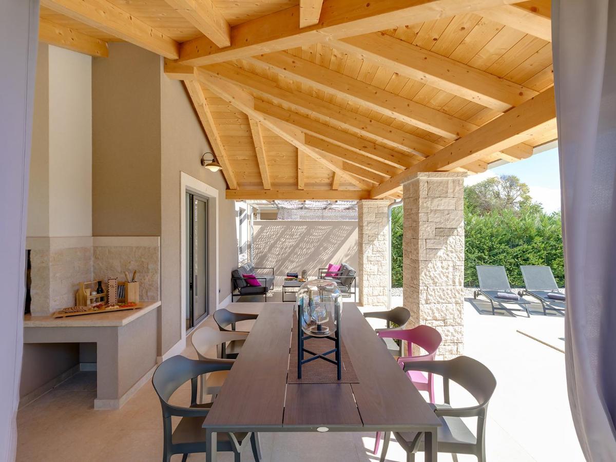 Villa Flora Vabriga Tar-Vabriga Buitenkant foto