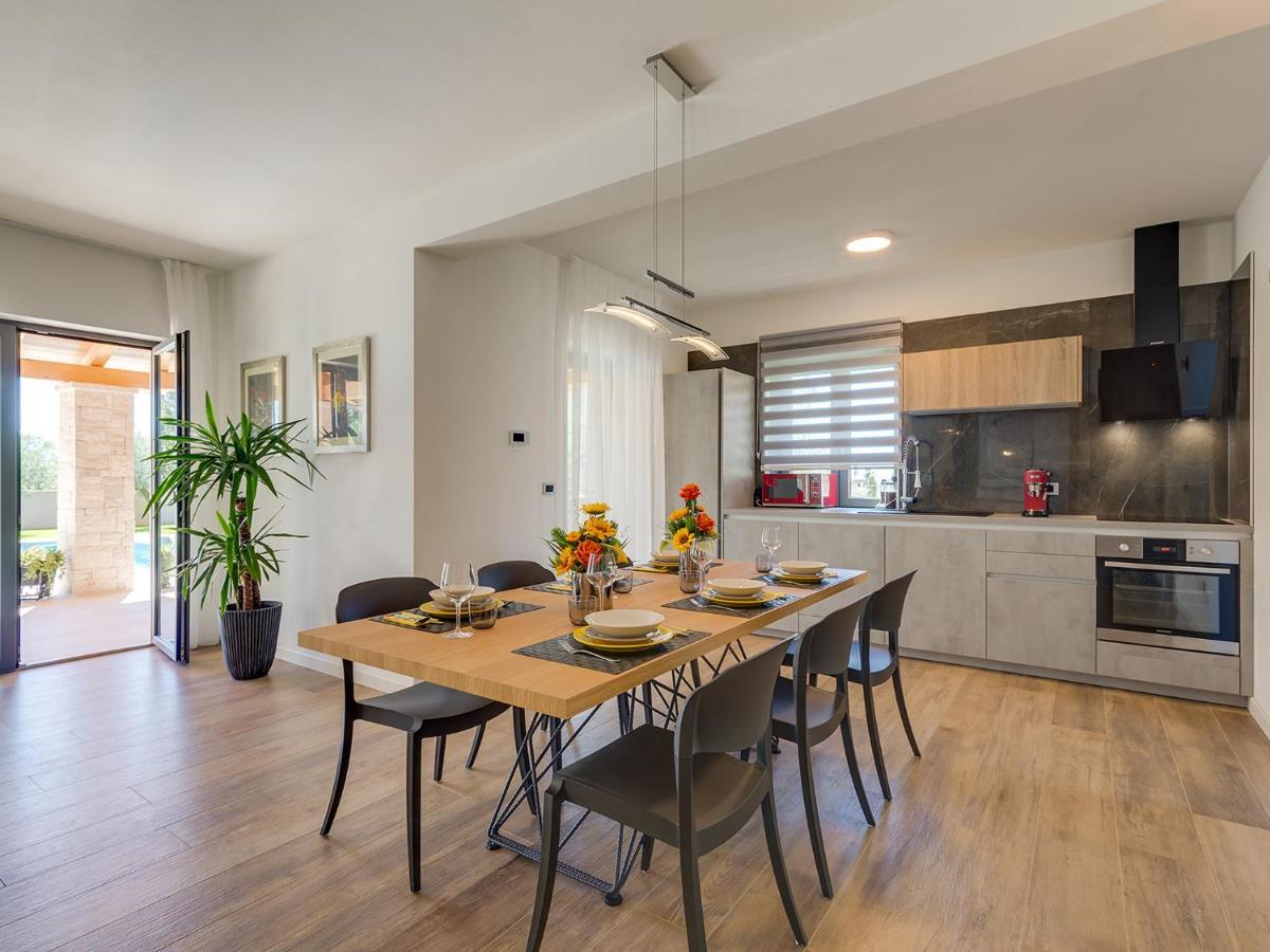 Villa Flora Vabriga Tar-Vabriga Buitenkant foto